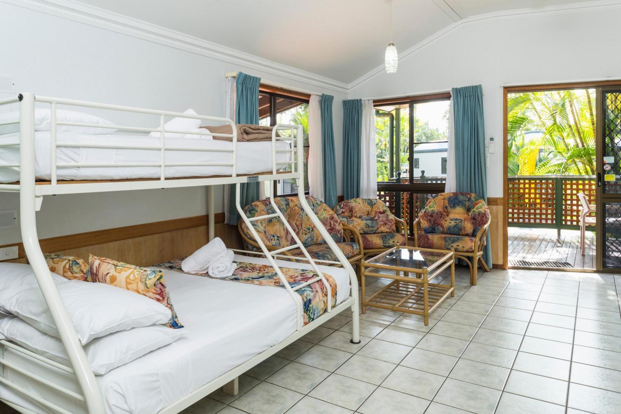 Ingenia Holidays Cairns Coconut Chambre photo A typical studio